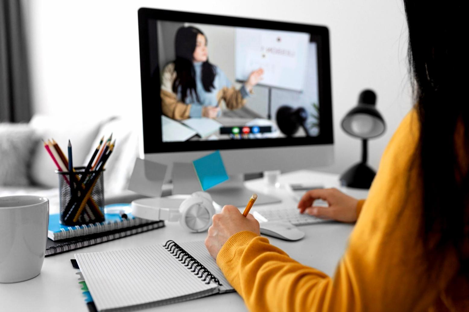 Finanzanalyse Team bei der Arbeit